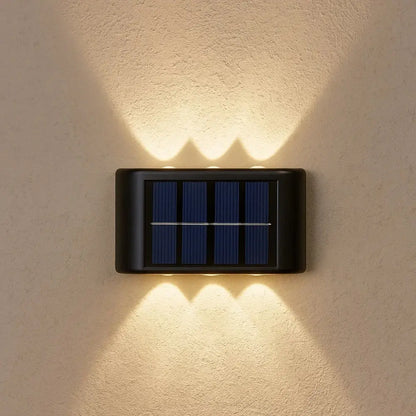 Applique Extérieur Solaire - Charme de Nuit | Lumora - Lumière chaude |   Delvanie