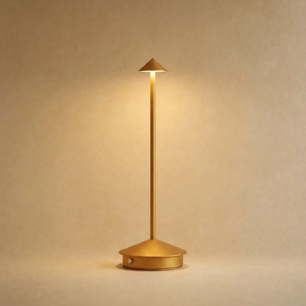 Lampe de table sans fil Yuzano coloris dore | Delvanie