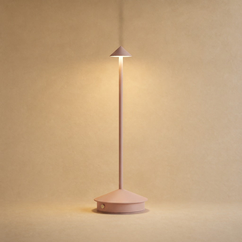 Lampe de table sans fil Yuzano coloris rose | Delvanie